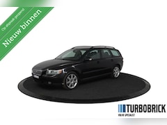 Volvo V50 - 2.4 Kinetic | Leder | Climate | Cruise | Trekhaak | YOUNGTIMER