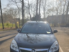 Opel Vectra Wagon - 2.2-16V Executive