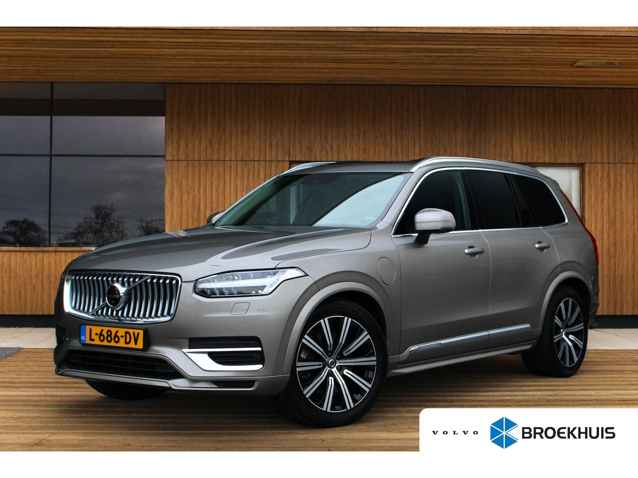 Volvo XC90 - 2.0 T8 Recharge AWD Inscription | Luchtvering  | Adaptive Cruise | Massage | Ventilatie | - AutoWereld.nl