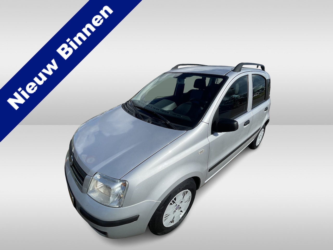 Fiat Panda - 1.2 Edizione Cool Zeer mooie panda nw apk rijdt nieuw airco koud 2450 euro - AutoWereld.nl