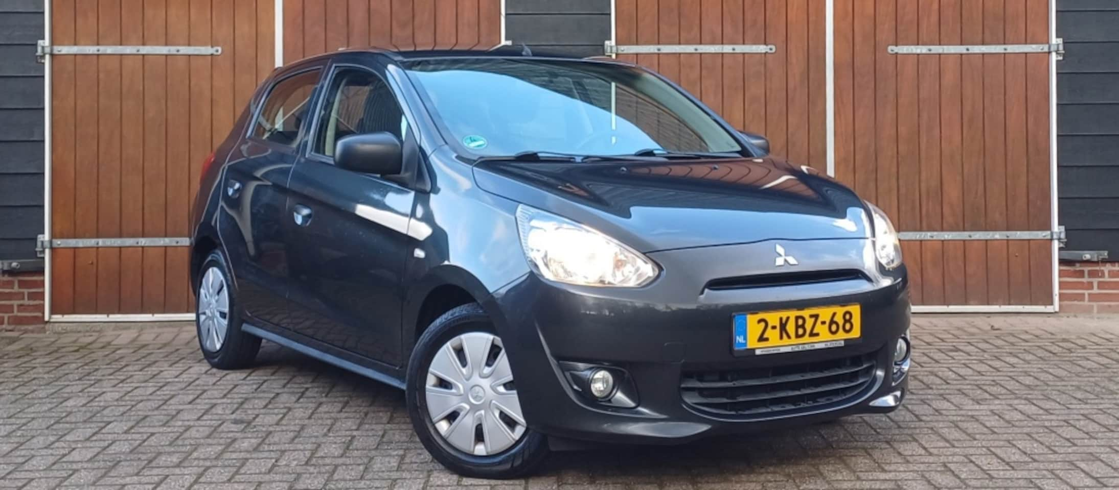 Mitsubishi Space Star - 1.0 Inform 1.0 Inform - AutoWereld.nl