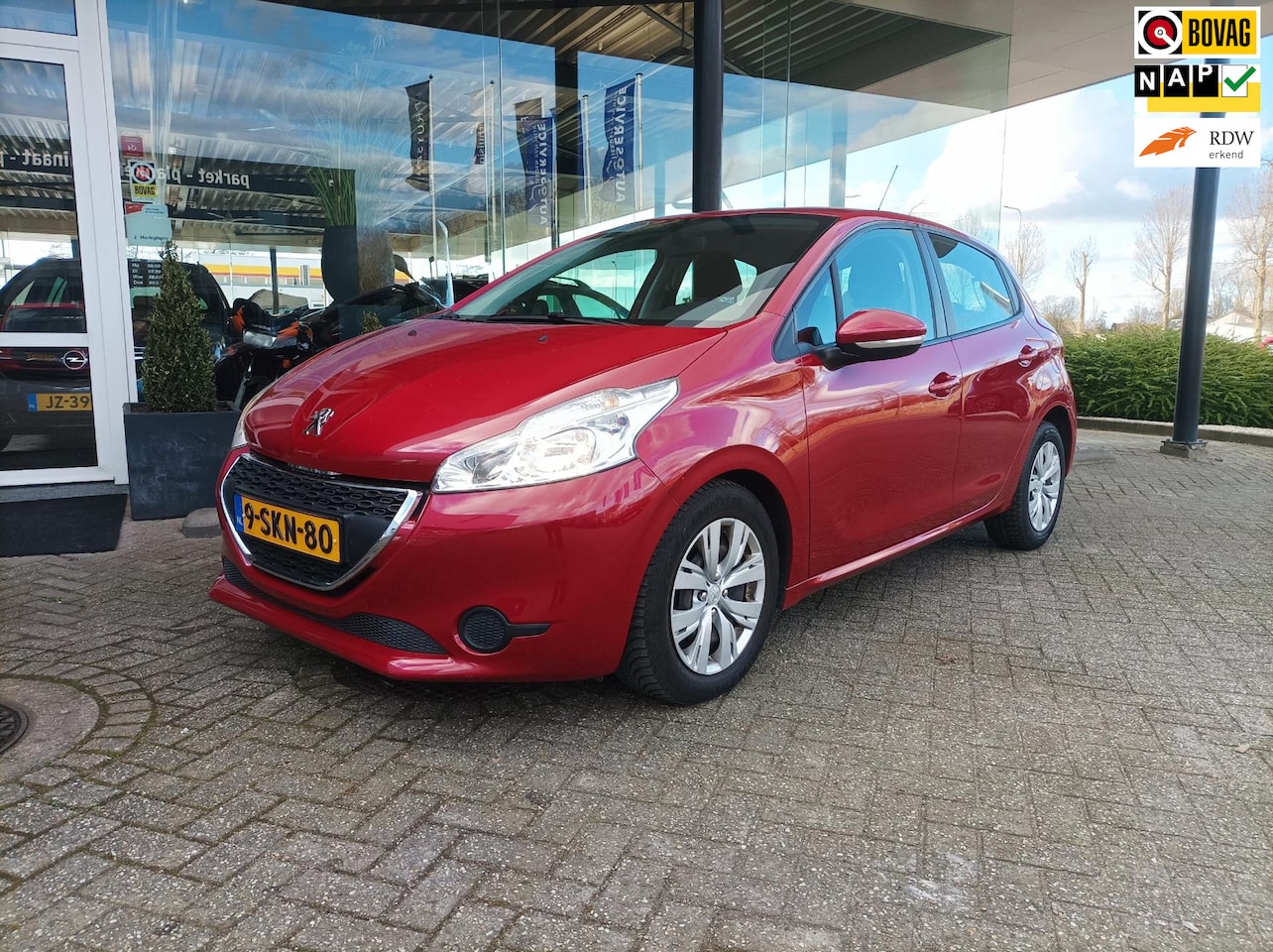 Peugeot 208 - 1.2 e-VTi Active LAGE KM STAND/AUTOMAAT - AutoWereld.nl