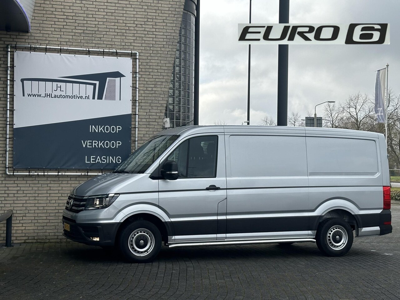 Volkswagen Crafter - 30 2.0 TDI L3H2*A/C*NAVI*3 PERS.*CARPLAY*CAMERA* - AutoWereld.nl