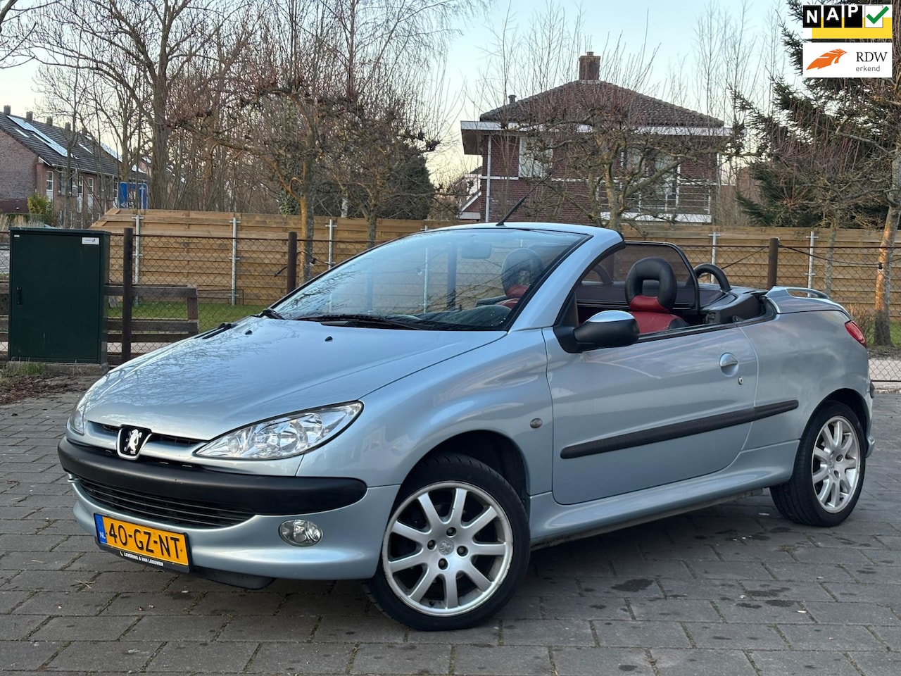 Peugeot 206 CC - 1.6-16V | Cabrio Hardtop | Automaat |NAP | El. Ramen | Sportvelgen - AutoWereld.nl