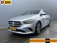 Mercedes-Benz B-klasse - 180 Business Solution | achteruitrijcamera| Apple carplay| cruise | navi| verwarmde voorst