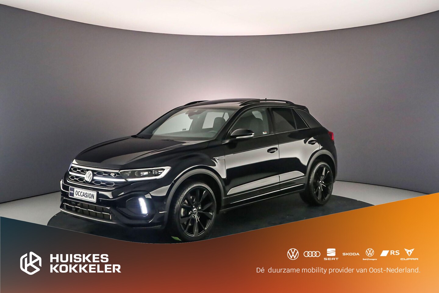 Volkswagen T-Roc - R-Line 1.5 TSI 150pk DSG Automaat Black Style, Panoramadak, Beats audio, Achteruitrijcamer - AutoWereld.nl