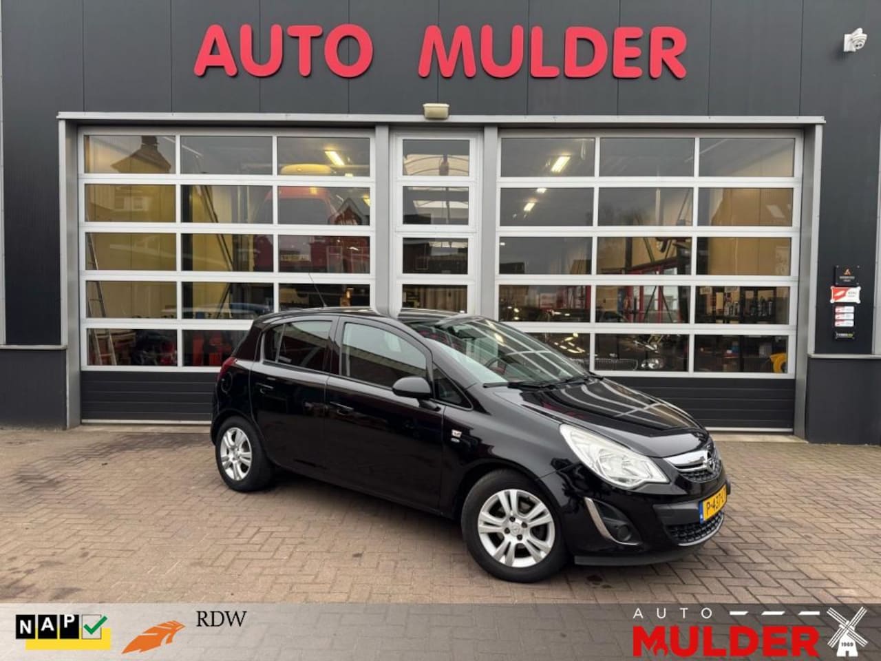 Opel Corsa - 1.4 16V / AIRCO / NIEUWE KETTING! / NETTE AUTO / RIJKLAAR! - AutoWereld.nl