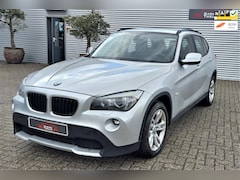 BMW X1 - SDrive18i Executive, navigatie, xenon, stoel verwarming, dealer onderhouden,