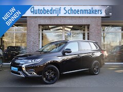 Mitsubishi Outlander - 2.4 PHEV Intense CAMERA TREKHAAK-AFN ALCANTARA/LEER DAB KEYLESS 18"LMV STOELVERWARMING ENZ