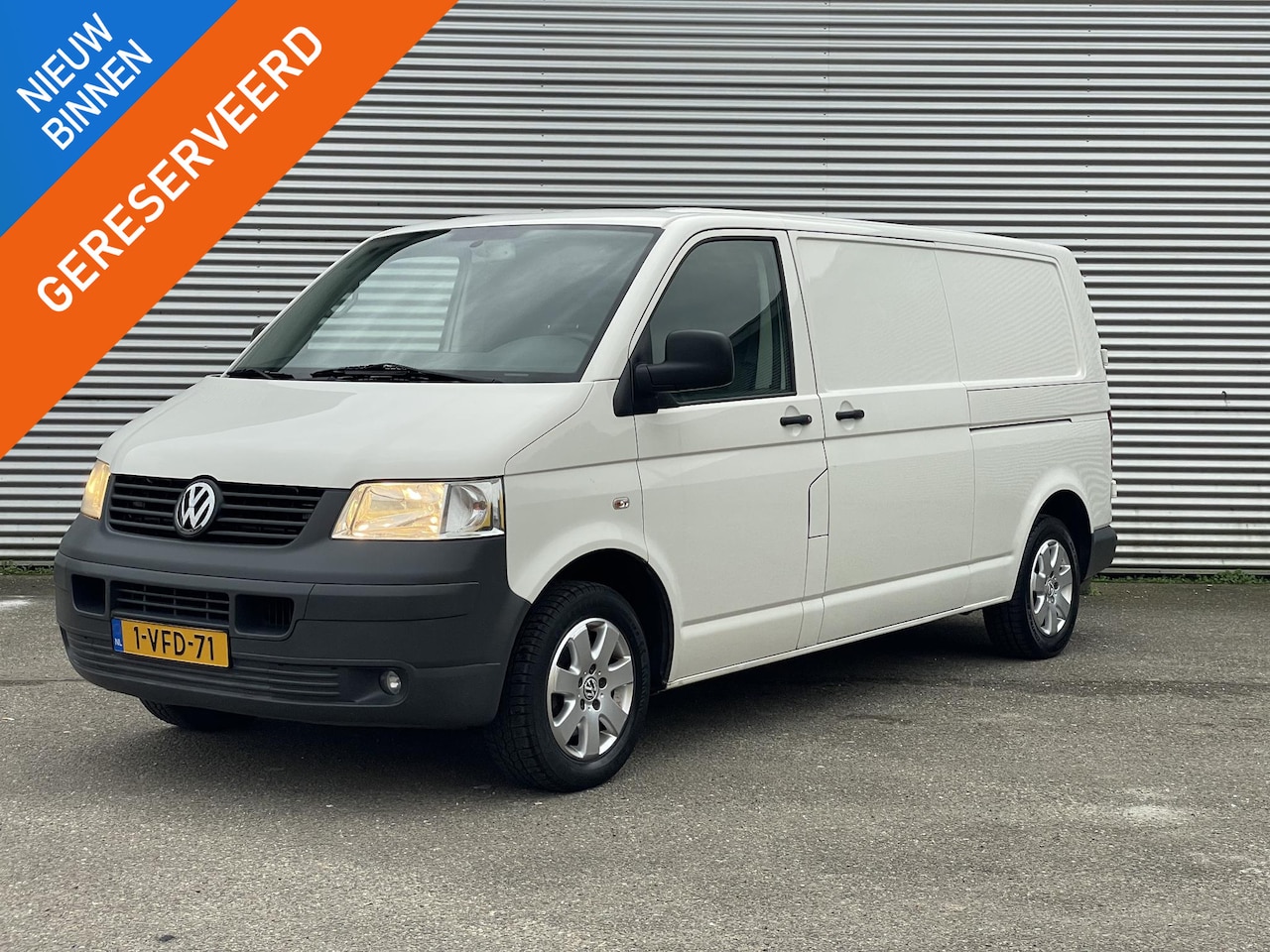 Volkswagen Transporter - 1.9 TDI 340 MHD 2x schuifdeur airco. - AutoWereld.nl