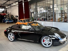 Porsche 911 Cabrio - 3.8 Carrera S