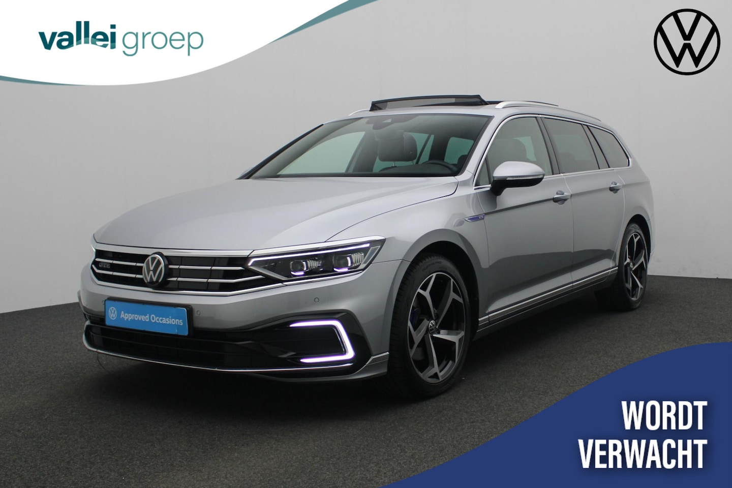 Volkswagen Passat Variant - 1.4 TSI 218 pk DSG PHEV GTE Business | Panoramadak | Leder | Geheugen/massagestoel | IQ Li - AutoWereld.nl