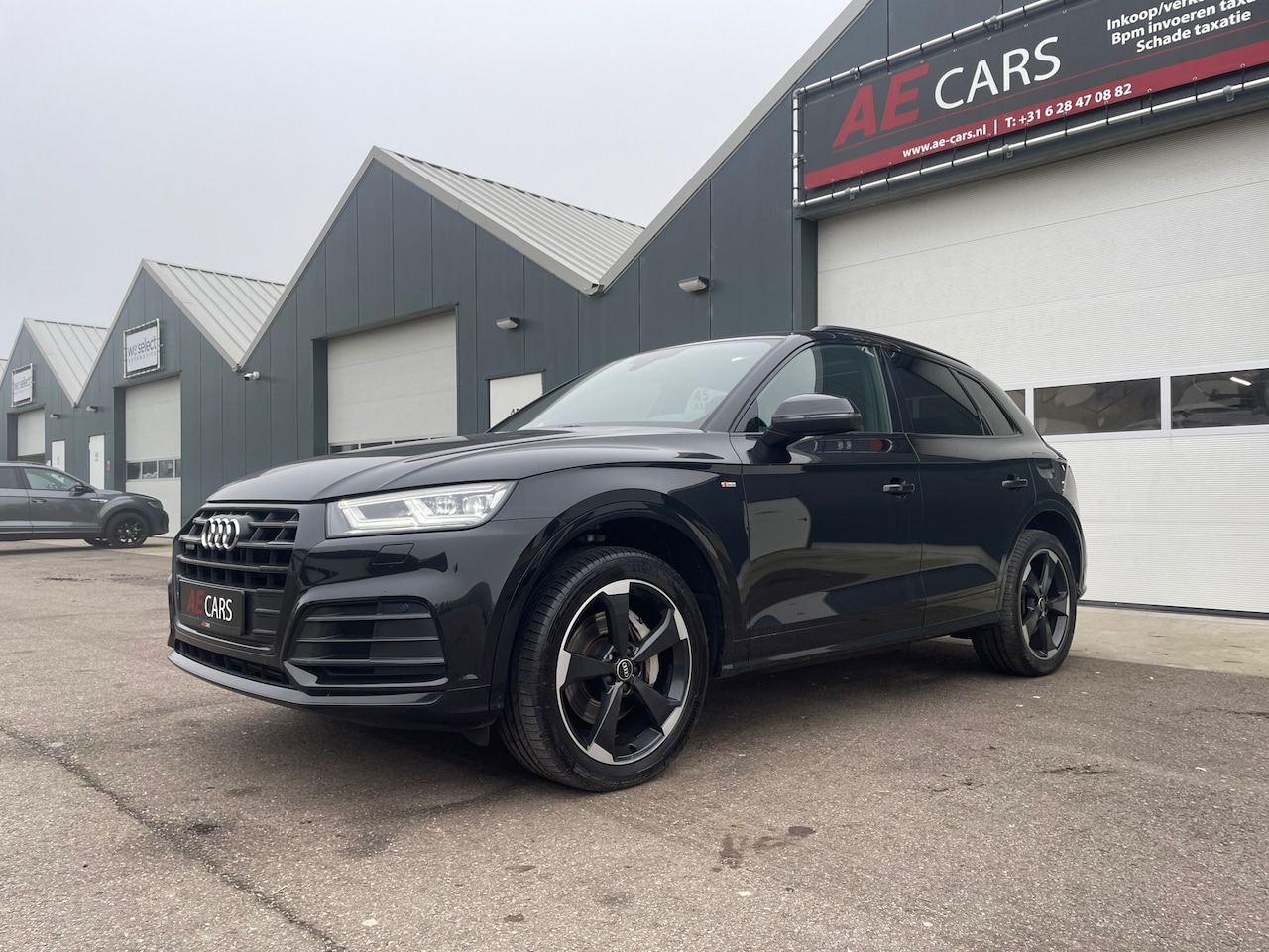 Audi Q5 - 50 TFSI e quattro S edition S line PAno Leder Camera Keyless - AutoWereld.nl