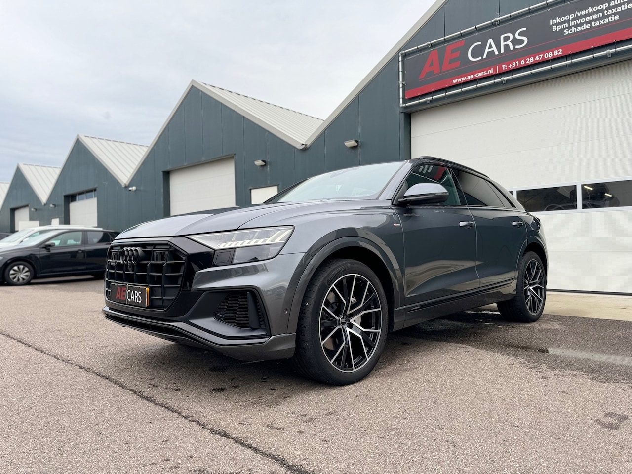 Audi Q8 - 55 TFSI quattro Pro Line Advanced Line S / Panoramadak / Luchtvering / ACC / Navi / 22" / - AutoWereld.nl