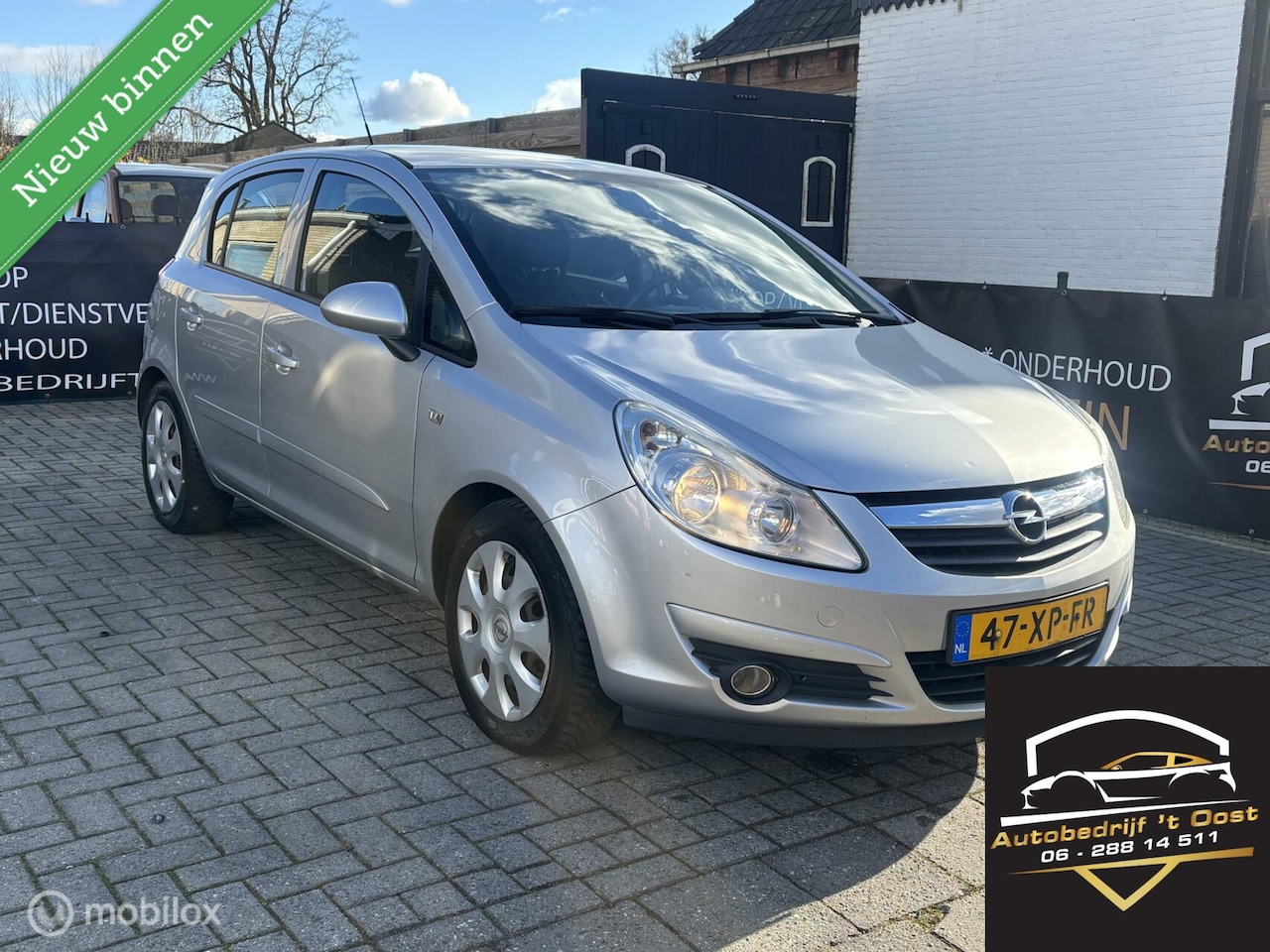 Opel Corsa - 1.2-16V Cosmo 1.2-16V Cosmo, airco, cruise 5drs nw apk keuring - AutoWereld.nl