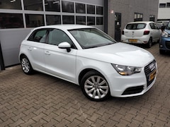 Audi A1 Sportback - 1.2 TFSI Connect AIRCO CRUISE NAVI TREKH. LM VELGEN