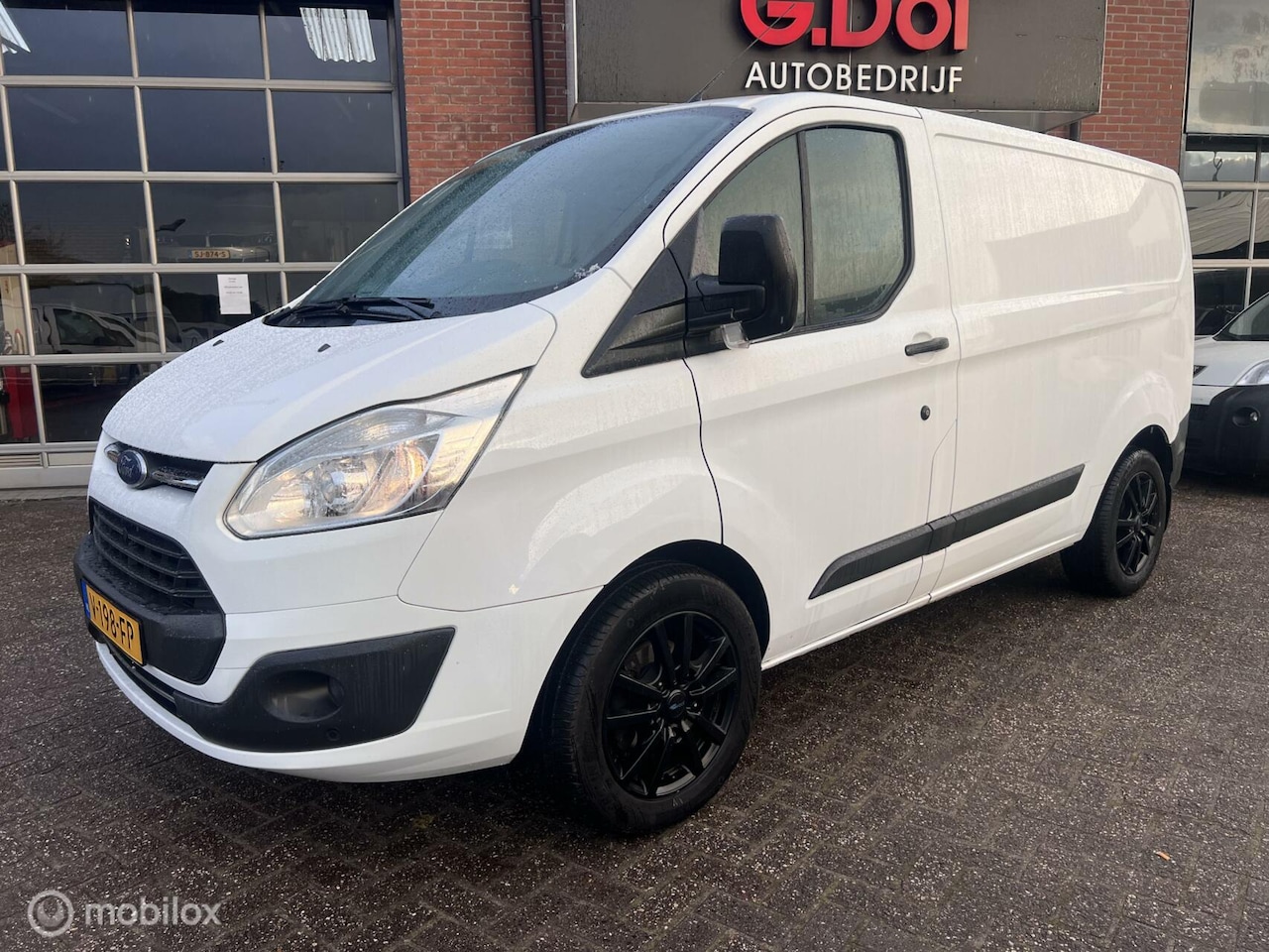 Ford Transit Custom - 270 2.0 TDCI L1H1 Ambiente 270 2.0 TDCI L1H1 Ambiente - AutoWereld.nl