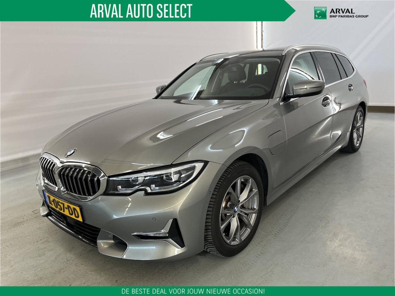 BMW 3-serie Touring - 330e eDrive 292pk Automaat Edition Luxury Line | ACC | Sportstoelen Leder | HiFi Audio | P - AutoWereld.nl