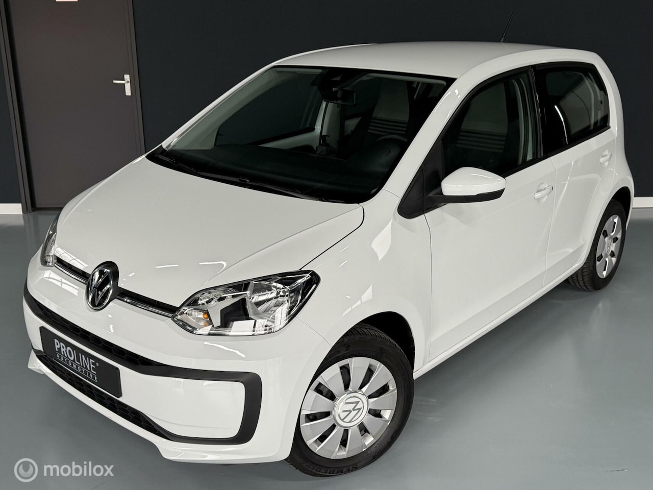 Volkswagen Up! - 1.0 MPI - AutoWereld.nl