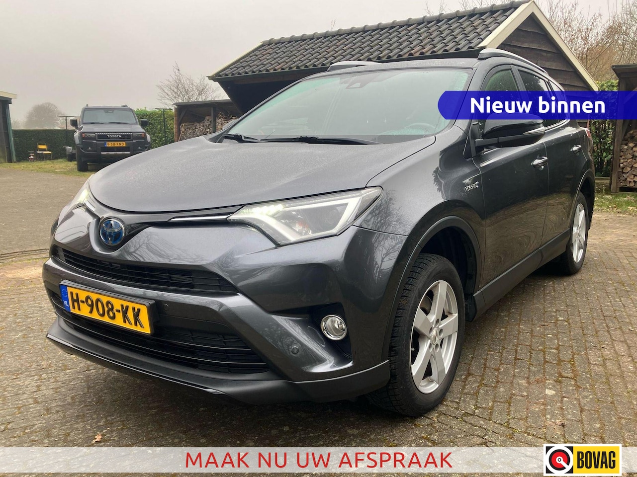 Toyota RAV4 - 2.5 Hybrid Style 197pk | Camera | Clima | Trekhaak - AutoWereld.nl