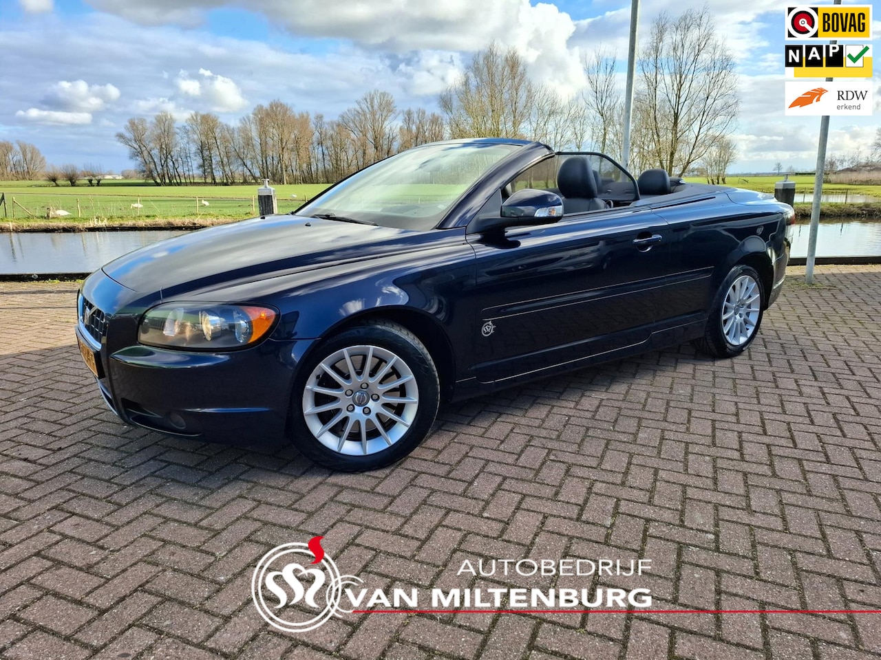 Volvo C70 Convertible - 2.4 Momentum YoungTimer Clima Leder Cruise Stoelverwarming Windscherm - AutoWereld.nl