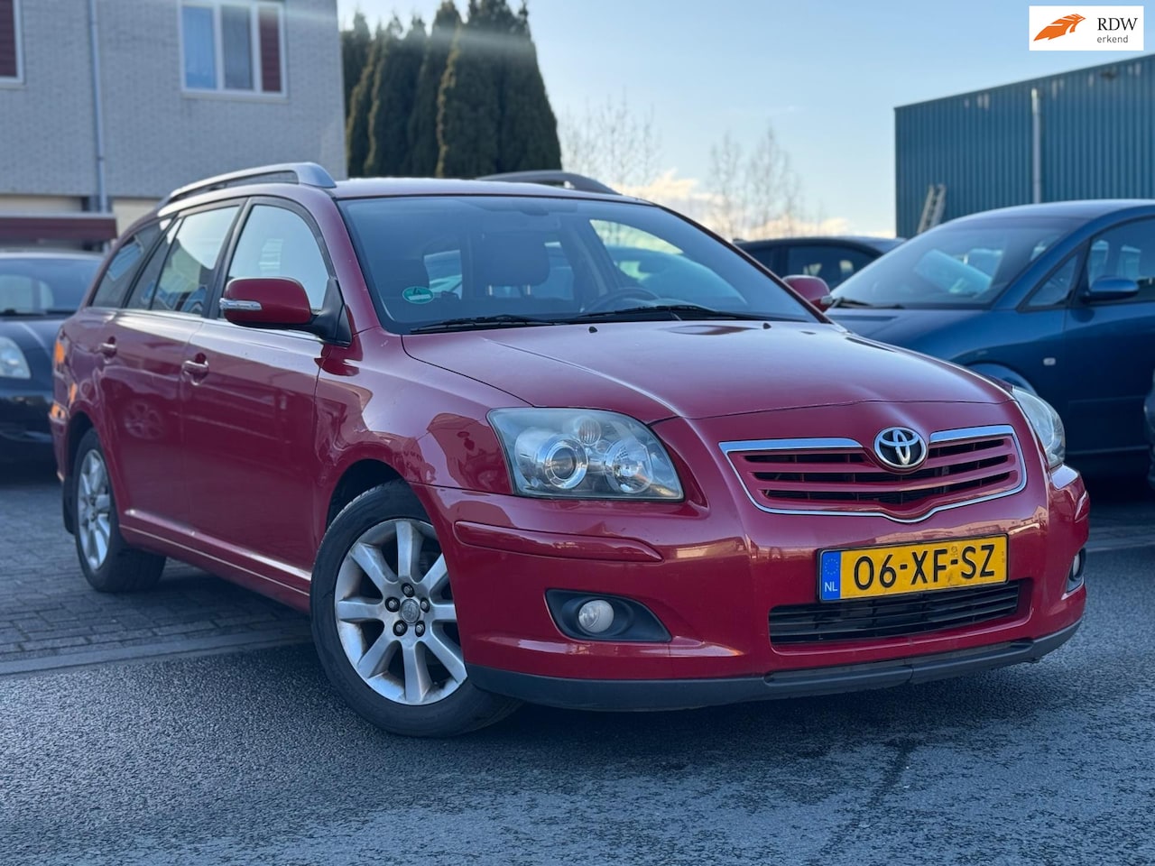 Toyota Avensis Wagon - 1.8 VVTi Luna/Eerste Eigenaar/Apk 11-2025 - AutoWereld.nl