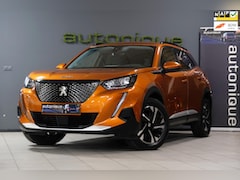 Peugeot 2008 - 1.2 PureTech Allure |32.685km| Navi/Camera/Stoelverwarming Orange/Black