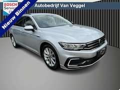 Volkswagen Passat Variant - 1.4 TSI PHEV GTE Business virtual cockpit, navi, massage stoel, pdc