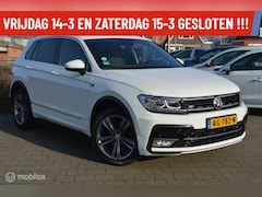 Volkswagen Tiguan - 2.0 TDI 4Motion Automaat Highline |R-Line | Pano-dak