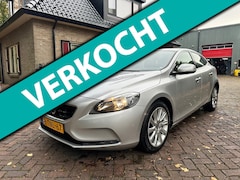 Volvo V40 - 1.6 T3 Momentum