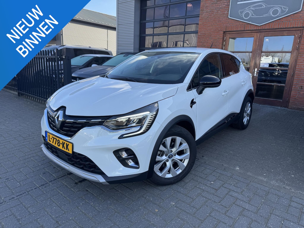 Renault Captur - 1.6 E-Tech Plug-in Hybrid 160 Business | NAP | Camera - AutoWereld.nl