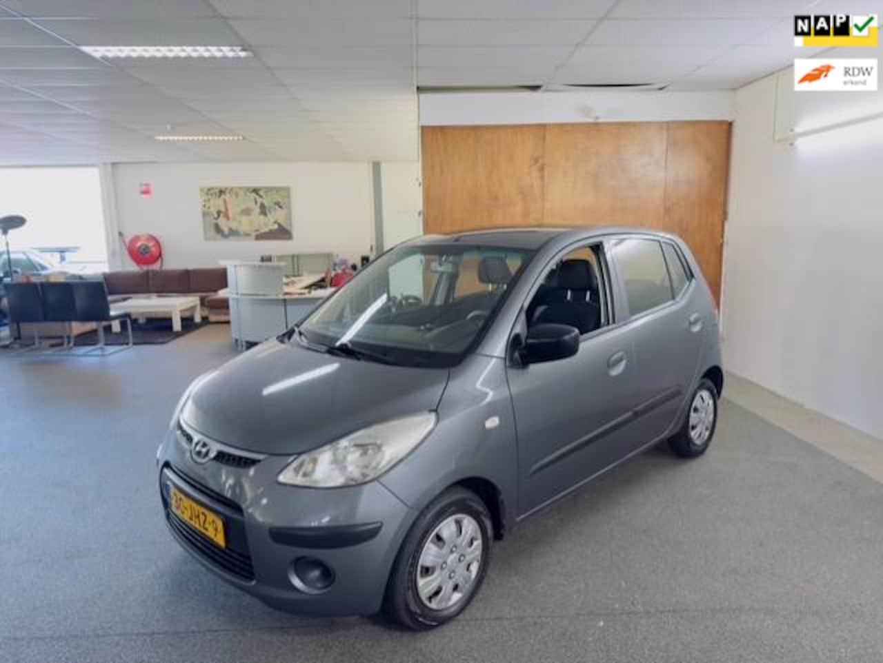 Hyundai i10 - 1.1 Active Cool Apk Nieuw,Airco,Dealer-onderhouden,N.A.P,E-Ramen,5Deurs,2 sleutels,Topstaa - AutoWereld.nl