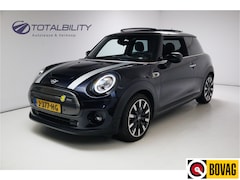 MINI Mini-Electric - Yours 33 kWh | Panoramadak | Leer | Achteruitrijcamera | Harman Kardon Stoelverwarming, Na