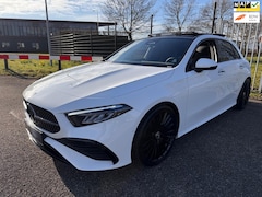 Mercedes-Benz A-klasse - 250 4MATIC AMG Line Facelift Panodak 19inch LED Dealeronderh