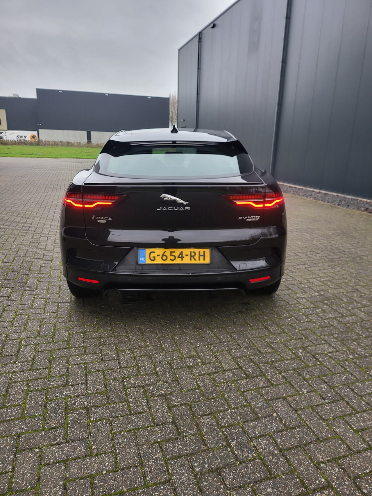 Jaguar I-PACE - EV400 Business Edition S - AutoWereld.nl