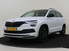 Skoda Karoq - 1.5 TSI ACT Sportline Business | Achteruitrijcamera | CANTON audio | Keyless | Navigatie |