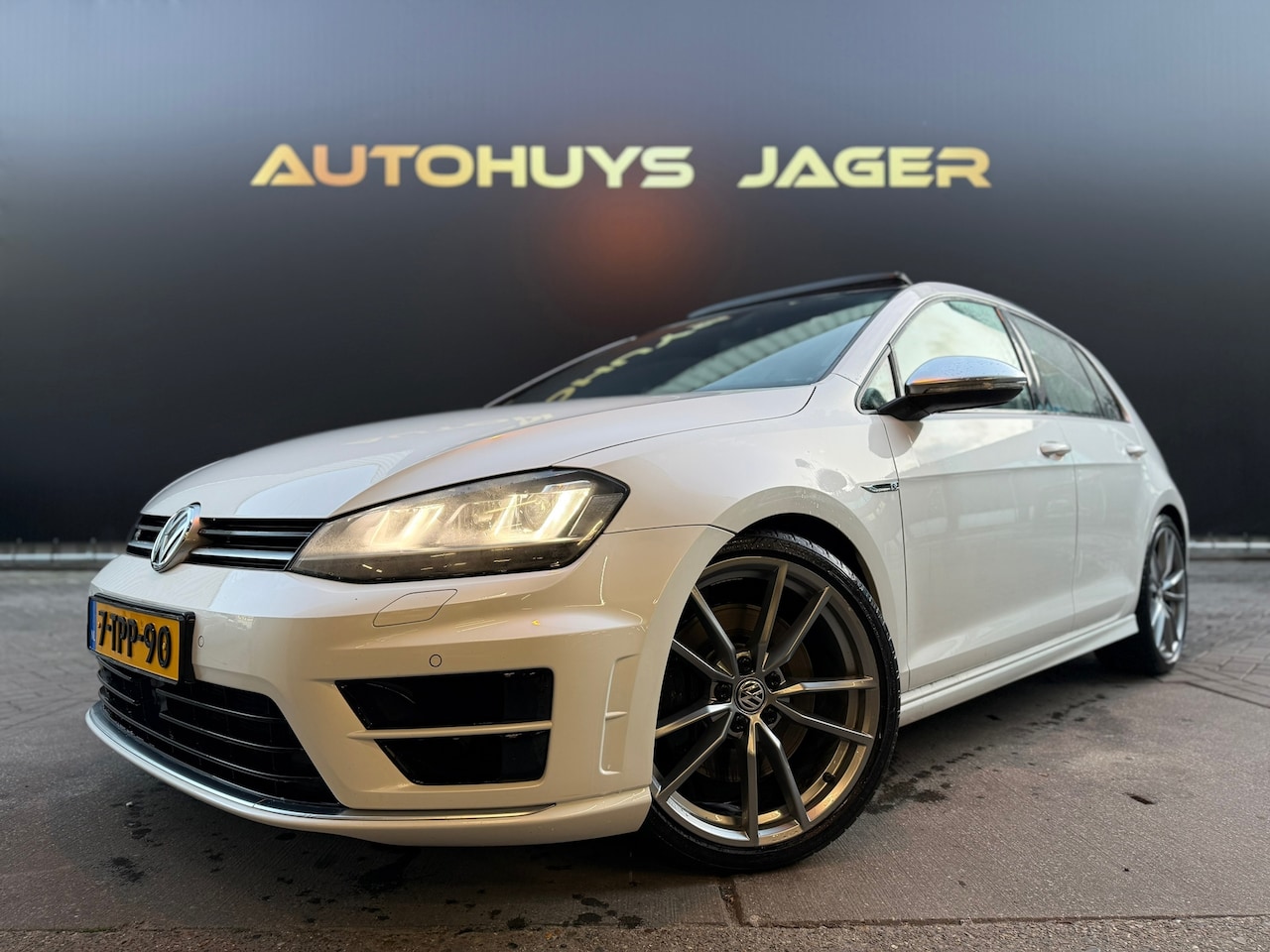 Volkswagen Golf - 2.0 TSI R 4MOTION 2.0 TSI R 4Motion - AutoWereld.nl