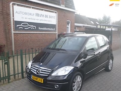 Mercedes-Benz A-klasse - 180 BlueEFFICIENCY Business Class Elegance AIRCO NIEUWE APK € 4300