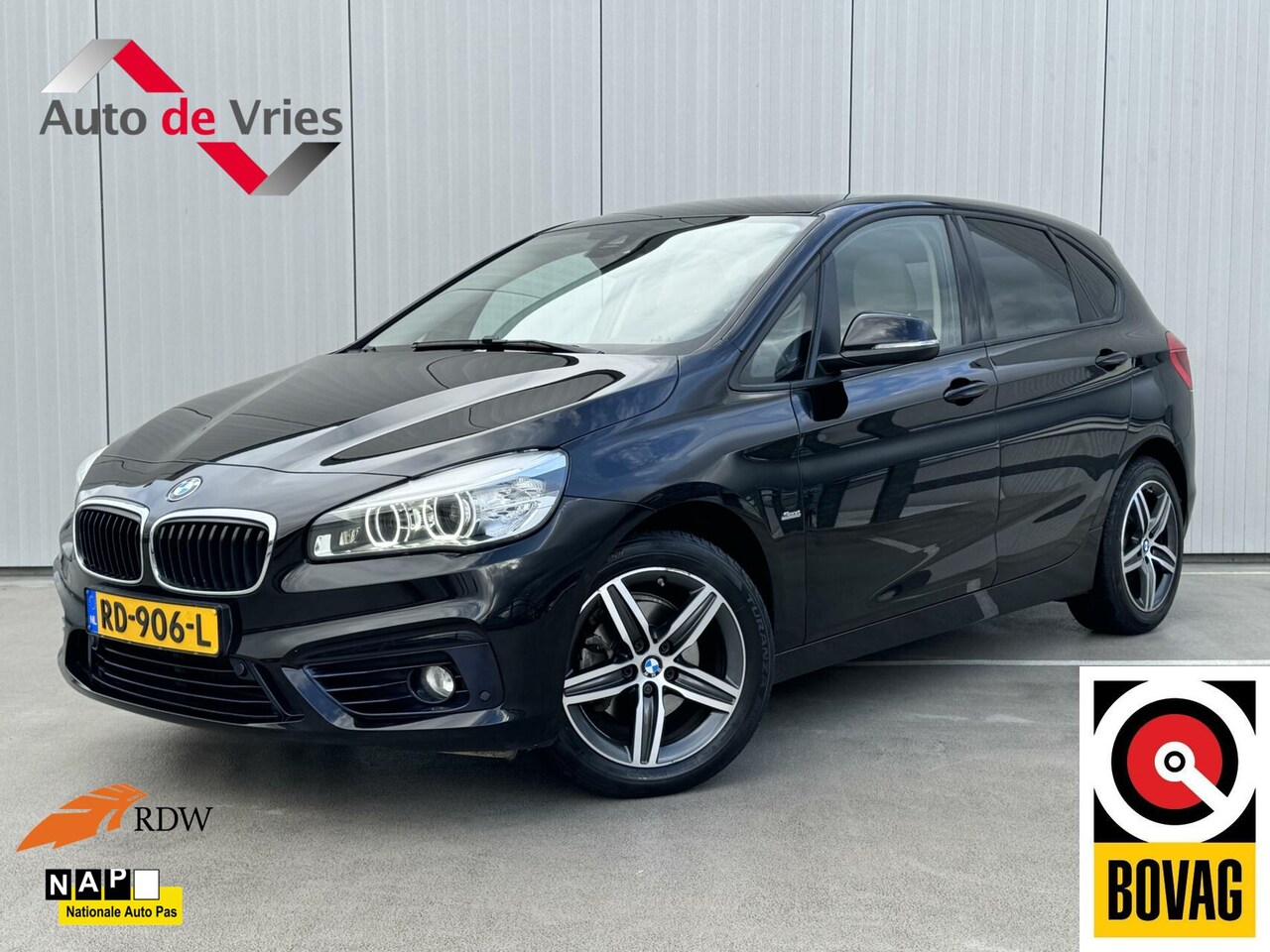 BMW 2-serie Active Tourer - 218i High Executive|Navi|NL-Auto - AutoWereld.nl