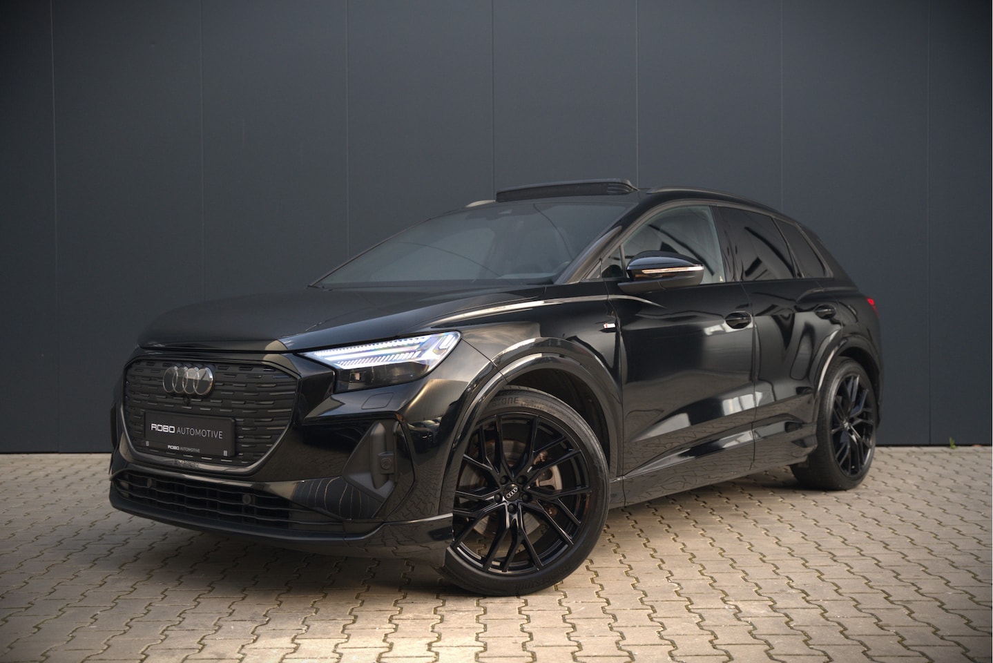 Audi Q4 e-tron - 40 Launch edition S Competition 77 kWh | Panoramadak | RS Stoelen | Adaptive Cruise Contro - AutoWereld.nl