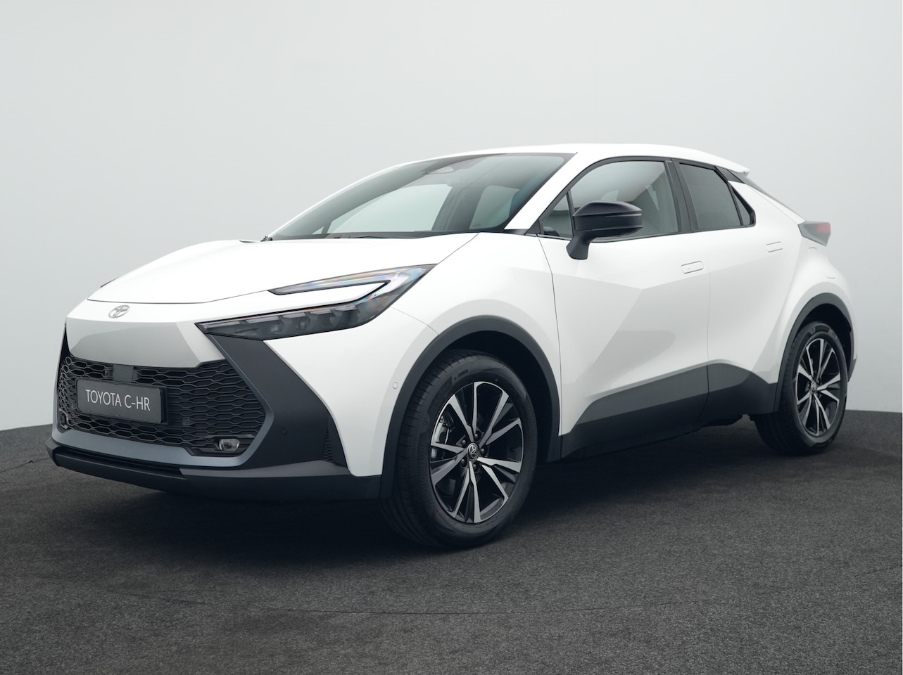 Toyota C-HR - 2.0 Plug-in Hybrid 220 First Edition - AutoWereld.nl