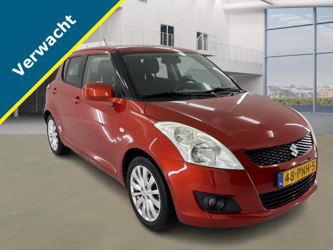 Suzuki Swift - VERWACHT! 1.2 EXCLUSIVE EASSS 5-DRS. + ECC/LMV/CRUISE/VERW STOELEN/LMV - AutoWereld.nl