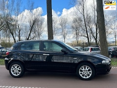 Alfa Romeo 147 - 1.6 T.Spark Progression AIRCOAPKCRUISEKOOPJE