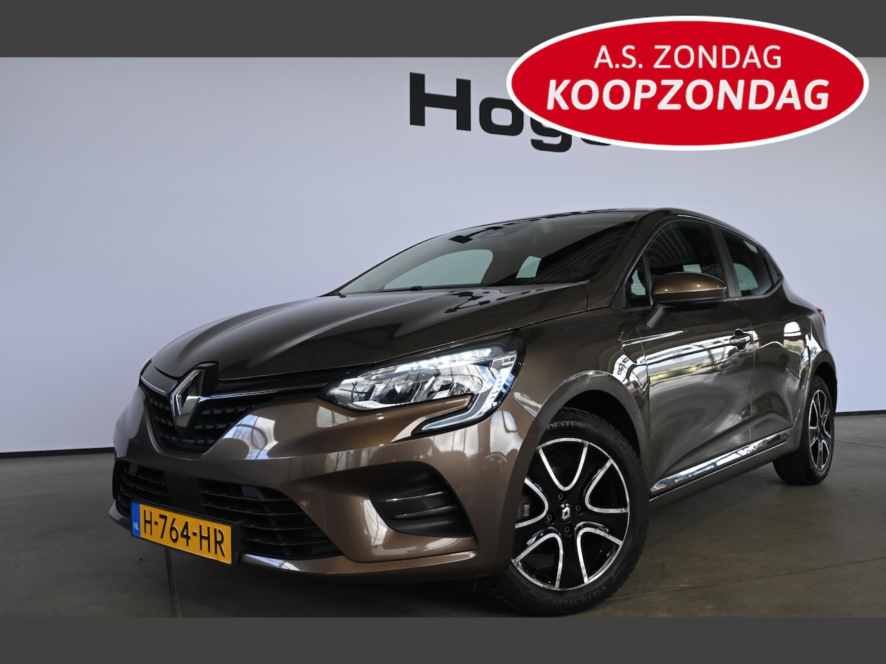 Renault Clio - 1.0 TCe Zen Navigatie LED 1e Eigenaar! Dealer Onderhouden! Rijklaarprijs Inruil Mogelijk! - AutoWereld.nl