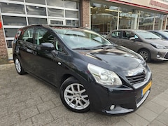 Toyota Verso - 1.6 VVT-i Business 7p. Pano/Navi/Trekhaak