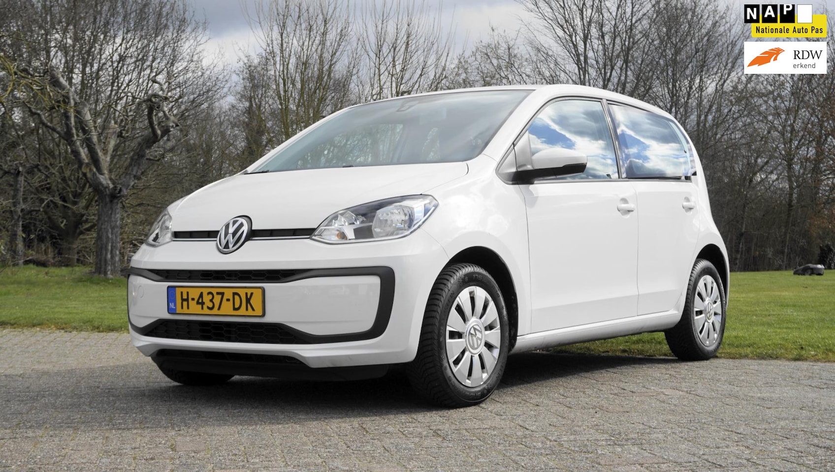 Volkswagen Up! - 1.0 BMT move up! 5 drs Airco blue tooth - AutoWereld.nl