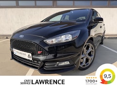 Ford Focus - 2.0 ST 250 Pk | Recaro | Navi | Klima | Sync | Stoel en Stuur verw. | % Bovag Occasion Par