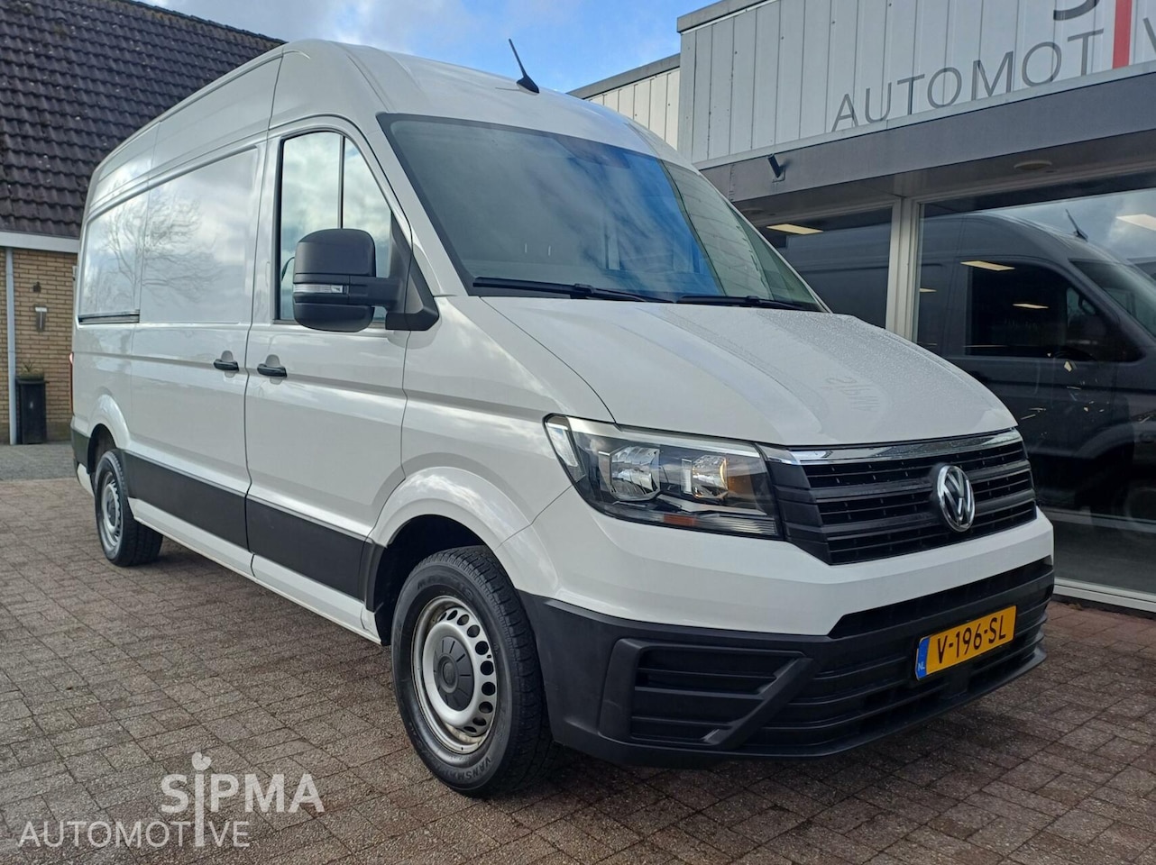 Volkswagen Crafter - Bestel 35 2.0 TDI 177pk L3H3 RWD/Airco/Cruise/3500kg - AutoWereld.nl