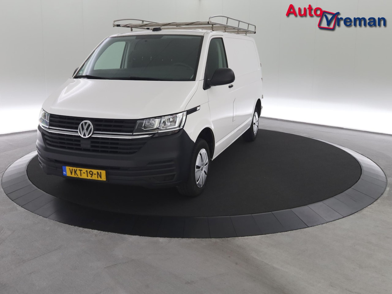 Volkswagen Transporter - 2.0 TDI L1H1 26 Economy Business 2.0 TDI L1H1 26 Economy Business - AutoWereld.nl