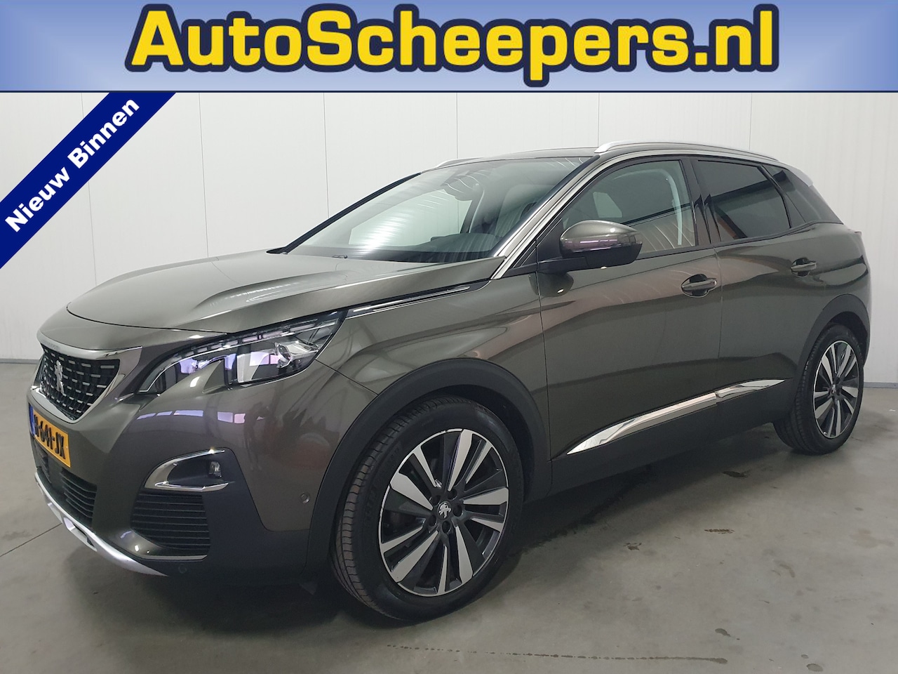 Peugeot 3008 - 1.2 PureTech Blue Lease Premium NAVI/CRUISE/CLIMA/PANO/LMV - AutoWereld.nl